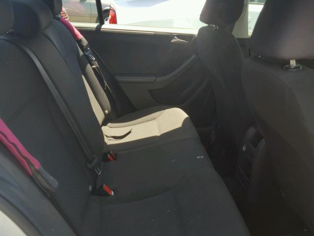 3VW2K7AJ5DM268495 - 2013 VOLKSWAGEN JETTA BASE 白色 照片 6