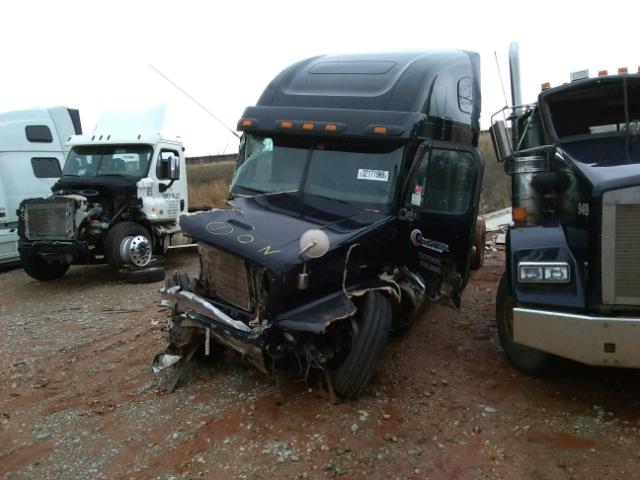 1FUJBBCK77PW62787 - 2007 FREIGHTLINER CONVENTION BLACK photo 2