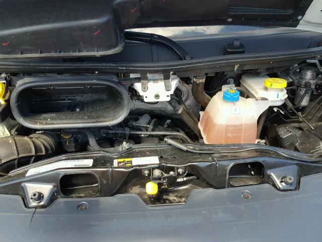 3C6TRVAG2GE129071 - 2016 RAM PROMASTER WHITE photo 7