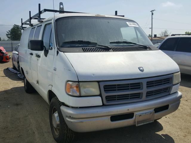 2B7HB21Y5SK521794 - 1995 DODGE RAM VAN B2 WHITE photo 1