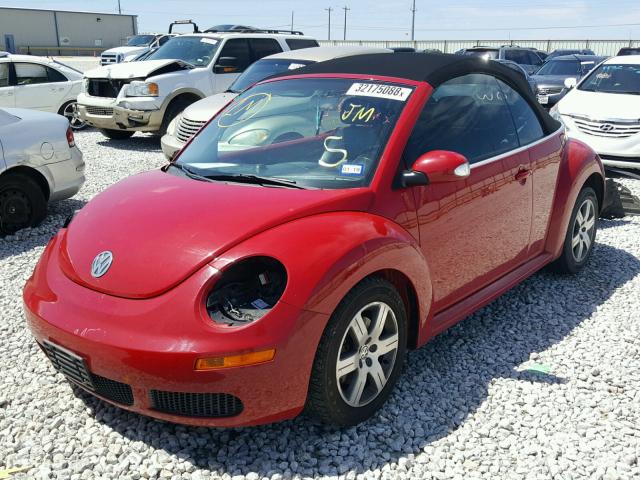 3VWRF31Y56M332207 - 2006 VOLKSWAGEN NEW BEETLE 红色 照片 2