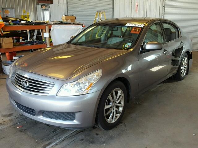 JNKBV61E98M216228 - 2008 INFINITI G35 SILVER photo 2