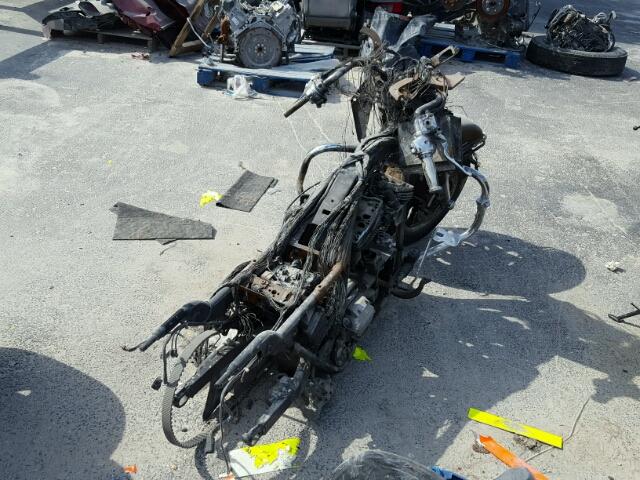 1HD1FCW1X5Y629065 - 2005 HARLEY-DAVIDSON FLHTCUI BURN photo 4