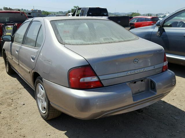 1N4DL01D11C137223 - 2001 NISSAN ALTIMA XE GRAY photo 3