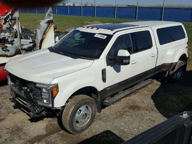 1FT8W3DT3HEE39232 - 2017 FORD F350 SUPER WHITE photo 2