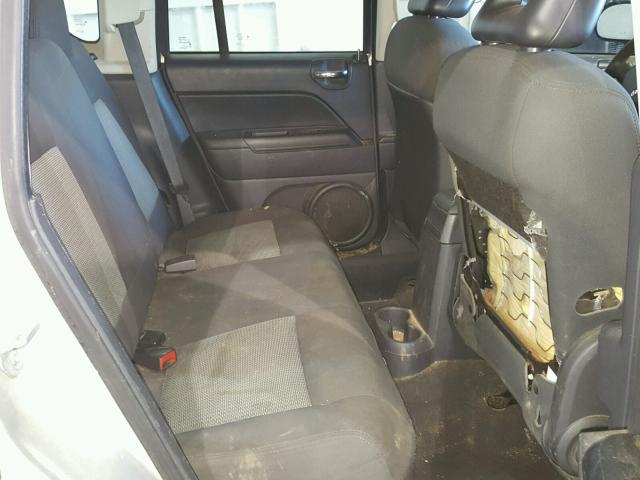 1J4FT47A49D139880 - 2009 JEEP COMPASS SP SILVER photo 6