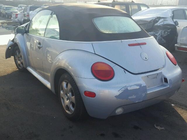 3VWCK21YX3M304104 - 2003 VOLKSWAGEN NEW BEETLE 银色 照片 3