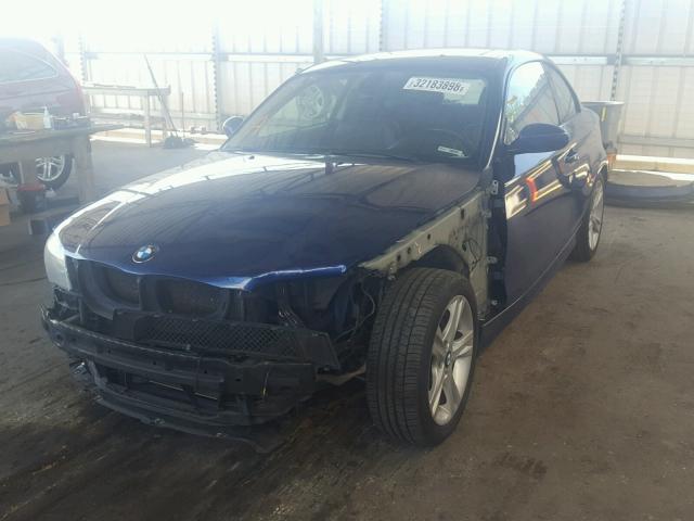 WBAUP73569VK75351 - 2009 BMW 128 I BLUE photo 2