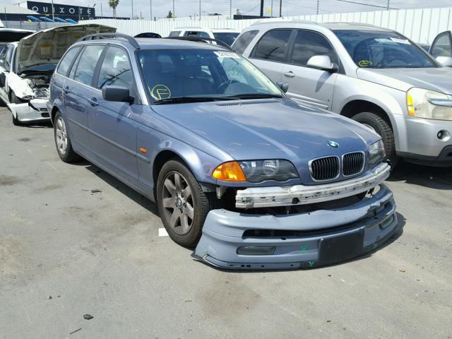 WBAAW33411ET42089 - 2001 BMW 325 IT BLUE photo 1