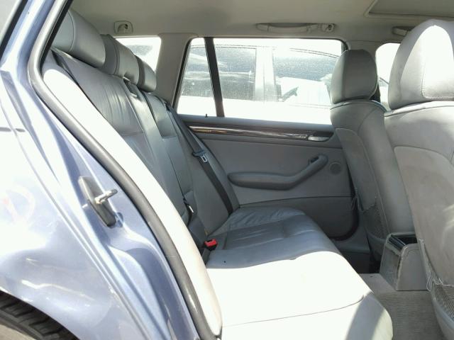 WBAAW33411ET42089 - 2001 BMW 325 IT BLUE photo 6