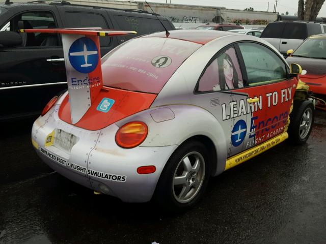 3VWCC21C9XM444572 - 1999 VOLKSWAGEN NEW BEETLE TWO TONE photo 4