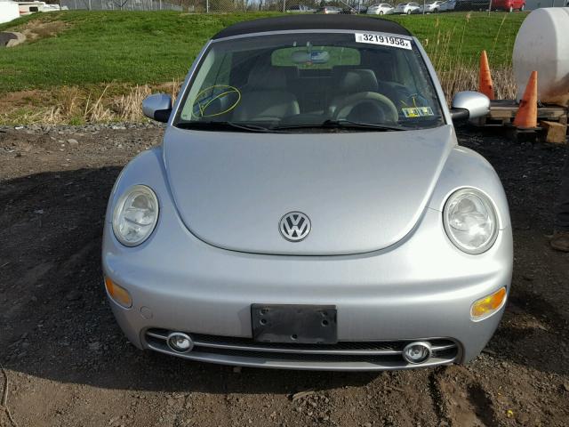 3VWCK21Y13M304346 - 2003 VOLKSWAGEN NEW BEETLE 银色 照片 9