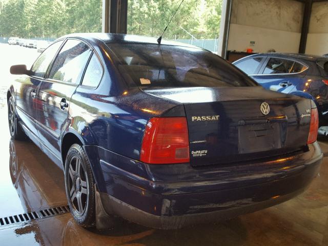 WVWUH23B2YE200489 - 2000 VOLKSWAGEN PASSAT GLX 蓝色 照片 3