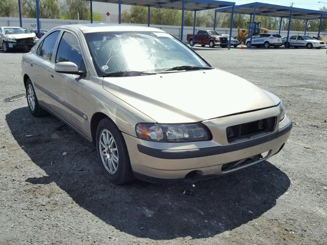 YV1RS64A742329323 - 2004 VOLVO S60 GOLD photo 1