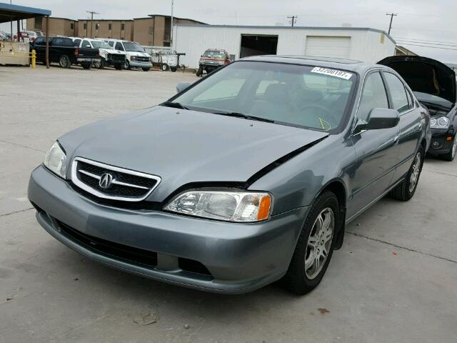 19UUA5661YA022281 - 2000 ACURA 3.2TL SILVER photo 2