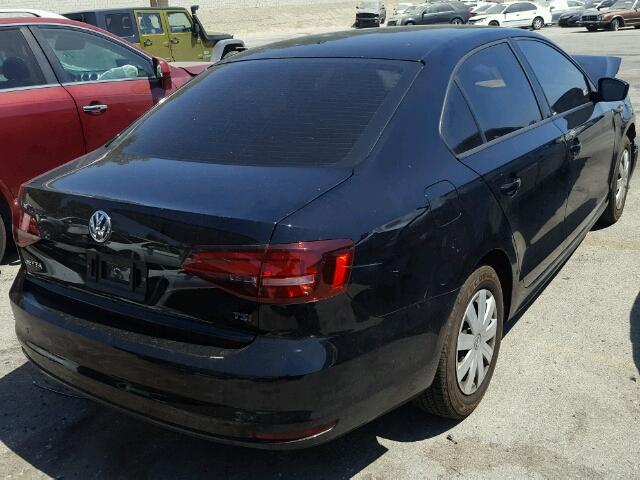 3VW267AJ2GM322991 - 2016 VOLKSWAGEN JETTA BLACK photo 4