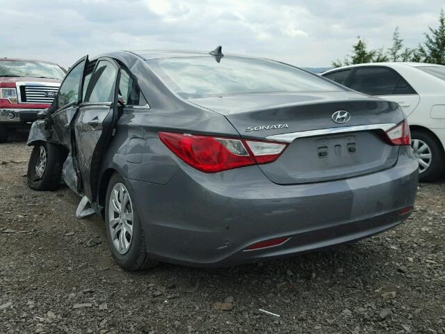 5NPEB4AC3BH079069 - 2011 HYUNDAI SONATA GLS GRAY photo 3