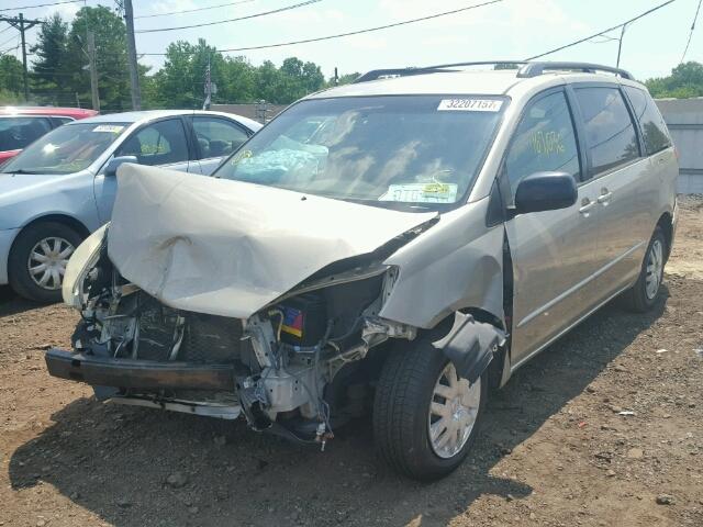 5TDZA23C44S099138 - 2004 TOYOTA SIENNA CE BEIGE photo 2