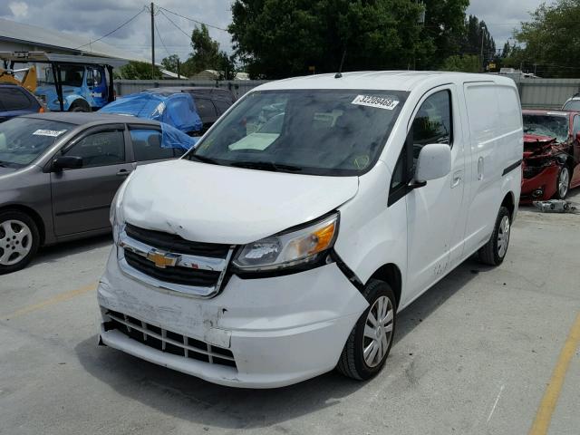 3N63M0YN8FK706925 - 2015 CHEVROLET CITY EXPRE WHITE photo 2