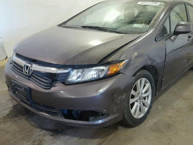 2HGFB2F98CH540252 - 2012 HONDA CIVIC EXL 灰色 照片 9