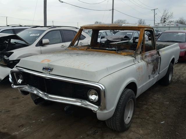 CCE142A167829 - 1972 CHEVROLET C10 GRAY photo 2