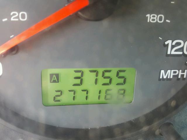 JF1SF65522H729786 - 2002 SUBARU FORESTER S 银色 照片 8