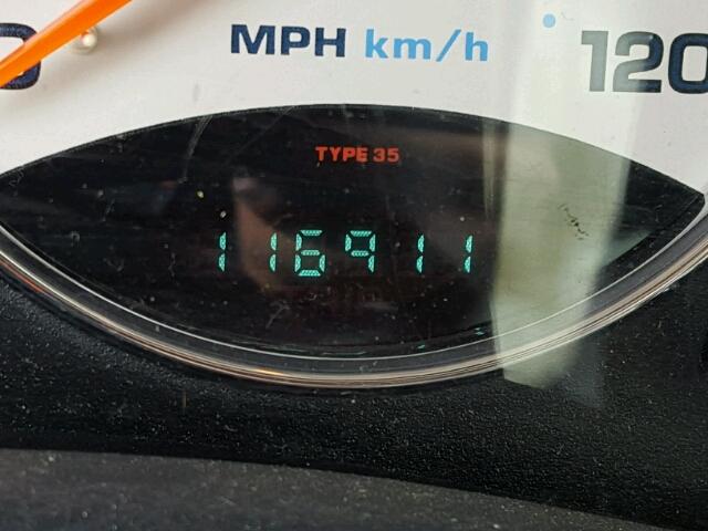 1J4GL38K13W735529 - 2003 JEEP LIBERTY RE SILVER photo 8