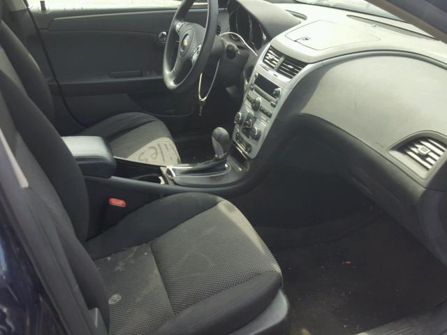 1G1ZH57B294164997 - 2009 CHEVROLET MALIBU 1LT BLUE photo 5