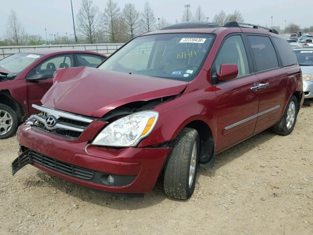 KNDMC233986049250 - 2008 HYUNDAI ENTOURAGE MAROON photo 2