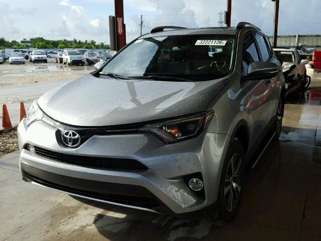 2T3WFREV4GW270825 - 2016 TOYOTA RAV4 SILVER photo 2