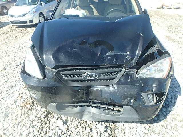 KNAFG526487146910 - 2008 KIA RONDO LX/E BLACK photo 7