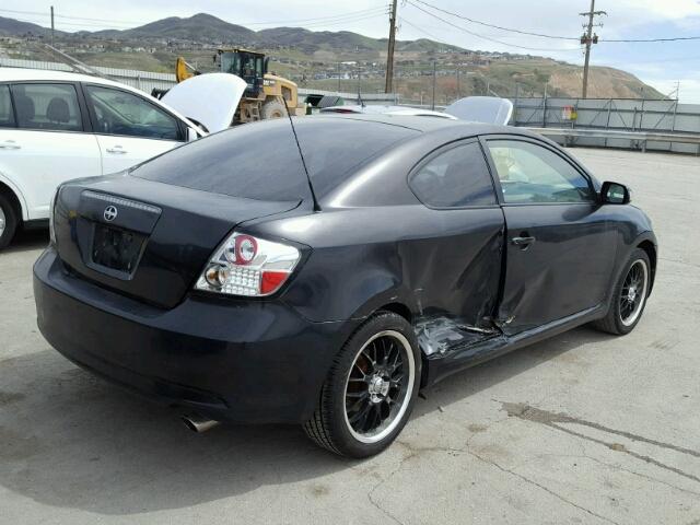 JTKDE177560104495 - 2006 SCION TC WHITE photo 4