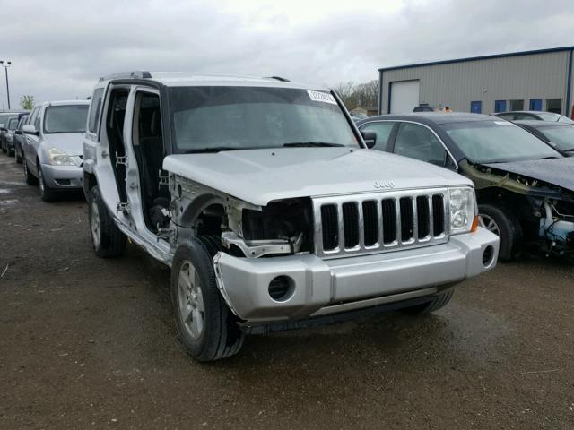 1J8HG48K38C192383 - 2008 JEEP COMMANDER SILVER photo 1