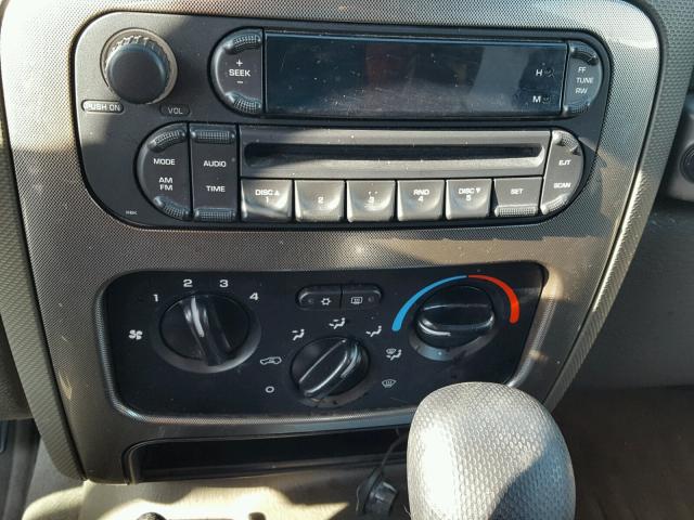 1J4GL38K35W565516 - 2005 JEEP LIBERTY RE GOLD photo 9