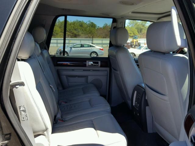 5LMFU28R24LJ00613 - 2004 LINCOLN NAVIGATOR 黑色 照片 6