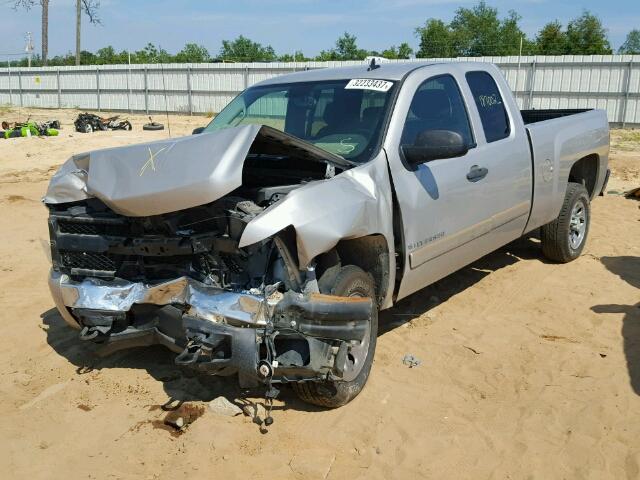 2GCEC19C881235035 - 2008 CHEVROLET SILVERADO GRAY photo 2