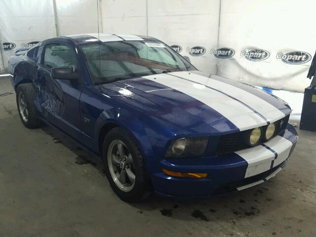 1ZVFT82H955200983 - 2005 FORD MUSTANG GT BLUE photo 1