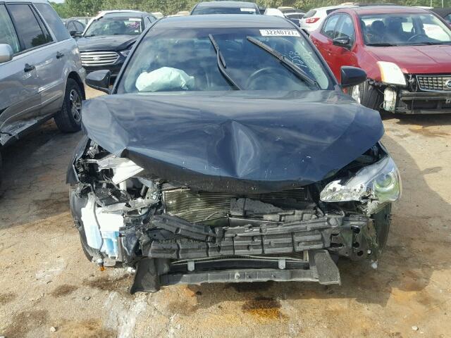 4T1BF1FK0GU577258 - 2016 TOYOTA CAMRY LE GRAY photo 9