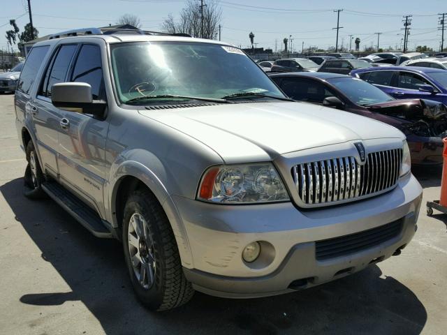 5LMFU27R64LJ20283 - 2004 LINCOLN NAVIGATOR SILVER photo 1