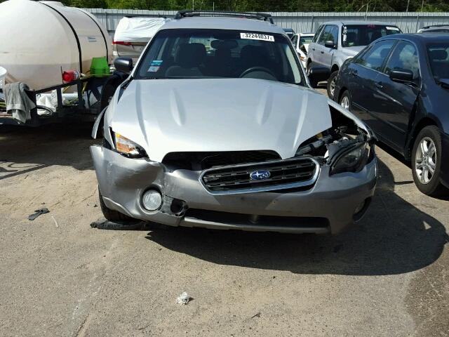 4S4BP61C957389666 - 2005 SUBARU LEGACY OUT GRAY photo 9