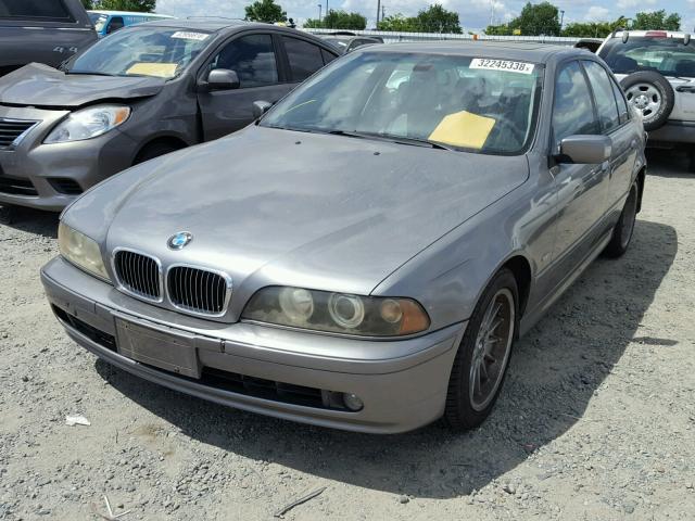 WBADN63492GN86029 - 2002 BMW 540 I AUTO GRAY photo 2