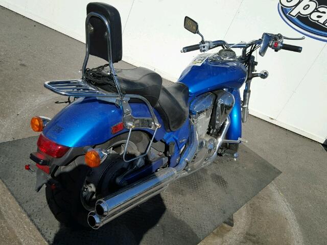 JH2SC6701CK200202 - 2012 HONDA VT1300CS BLUE photo 4