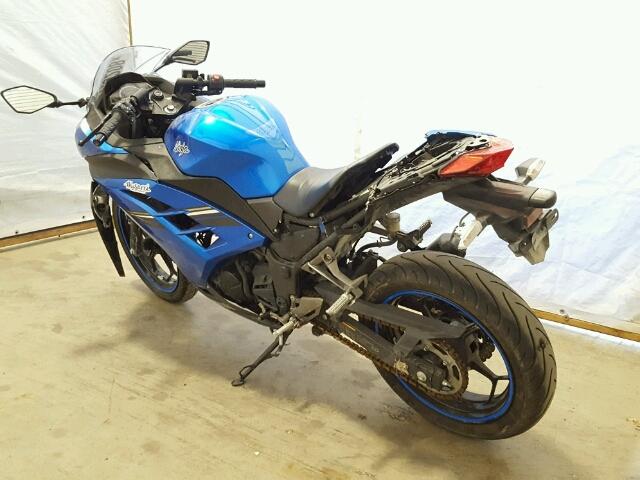 JKAEX8A15HDA30958 - 2017 KAWASAKI EX300 A BLUE photo 3