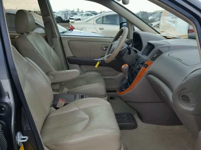 JTJHF10U120271191 - 2002 LEXUS RX 300 GRAY photo 5