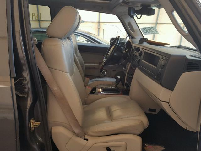 1J8HH582X6C365834 - 2006 JEEP COMMANDER 石墨色 照片 5