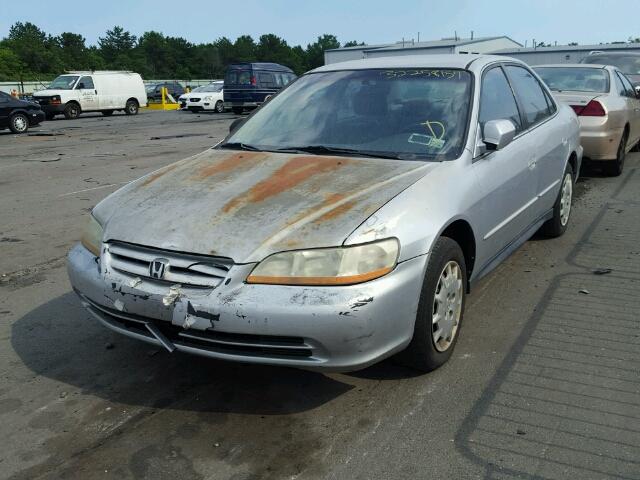 1HGCG66512A148879 - 2002 HONDA ACCORD LX SILVER photo 2