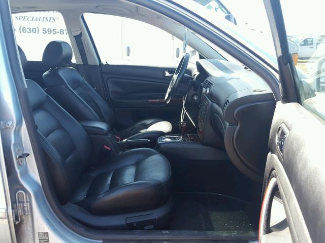 WVWTH63B44P150342 - 2004 VOLKSWAGEN PASSAT GLX 蓝色 照片 5