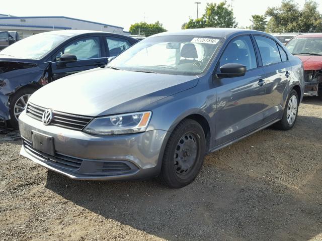 3VW2K7AJ3BM073380 - 2011 VOLKSWAGEN JETTA BASE GRAY photo 2