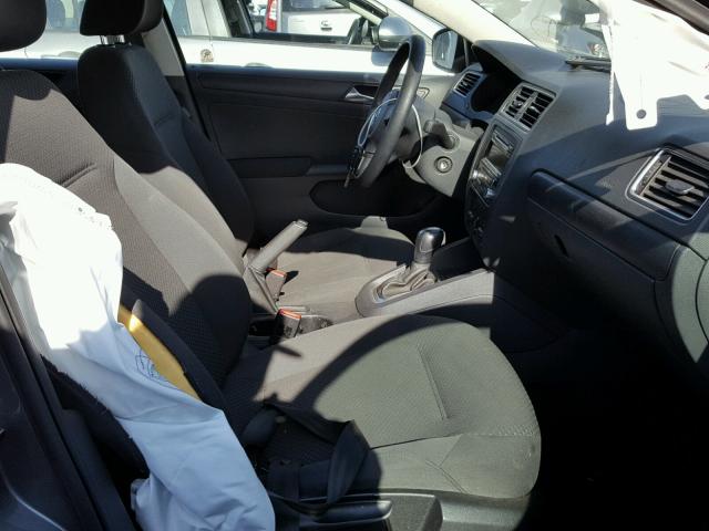 3VW2K7AJ3BM073380 - 2011 VOLKSWAGEN JETTA BASE 灰色 照片 5