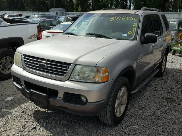 1FMZU63K23UC62011 - 2003 FORD EXPLORER X SILVER photo 2